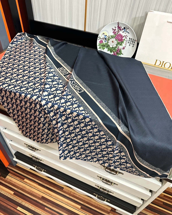 ブランドマフラー素材ディテール